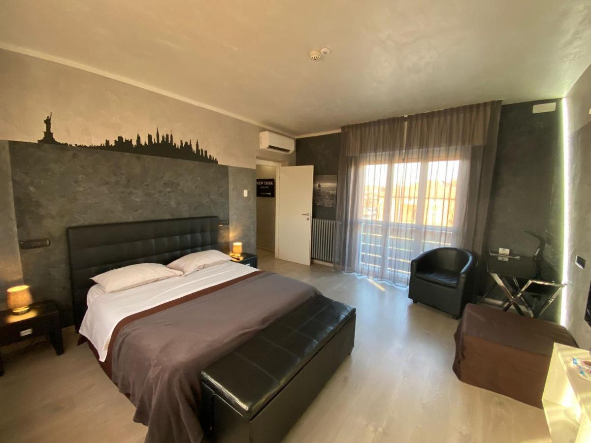 B2In Suite & Office Capriate San Gervasio Eksteriør billede